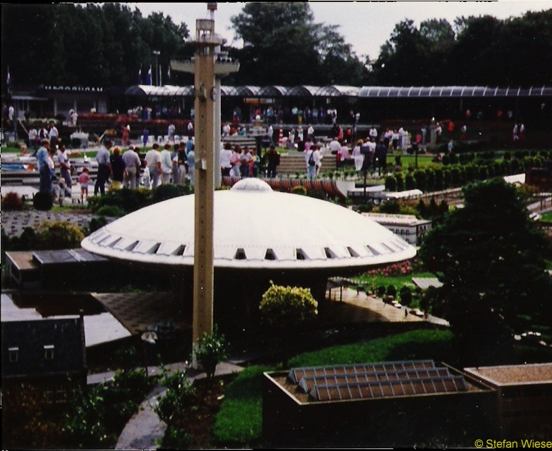 Niederlande-Netherland: Madurodam (Evoluon - Ufo)